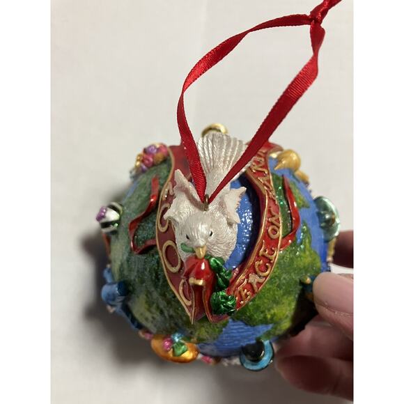 Vtg Y2K Collectible Christopher Radko Glass Ornament 5.5” United for Peace READ - Picture 4 of 10